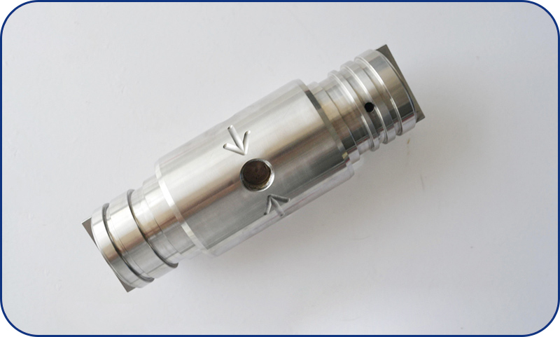 驅(qū)動(dòng)軸